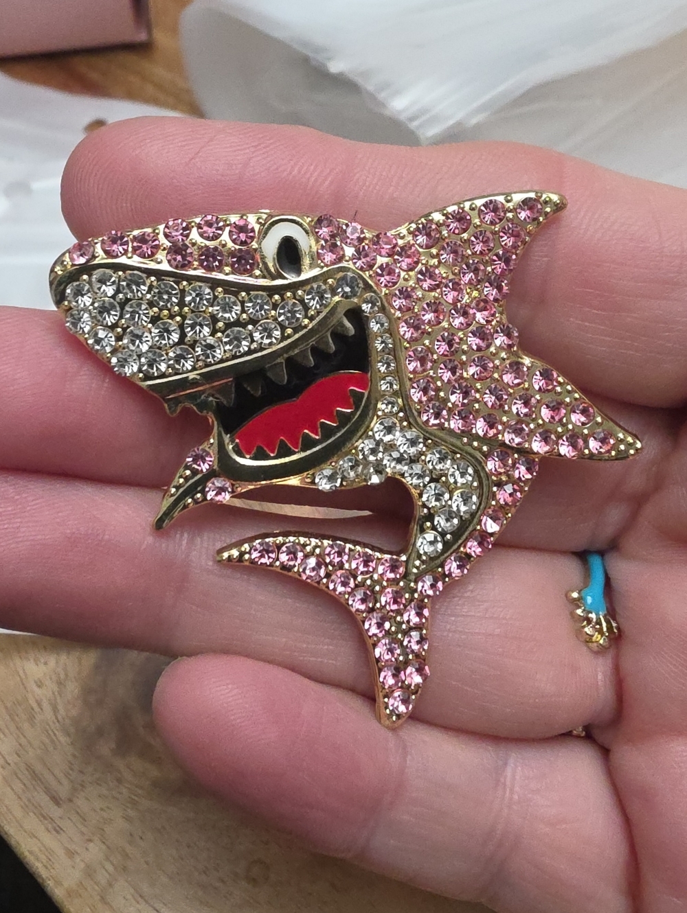 A100- Sparkling Pink Shark Brooch Pin for Kids Accessories